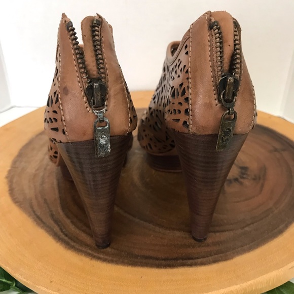 Mea Shadow Laser Cut Peep Toe Heeled Booties - Picture 6 of 9